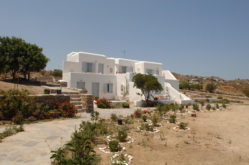 Lino * Paradise Beach (Mykonos)